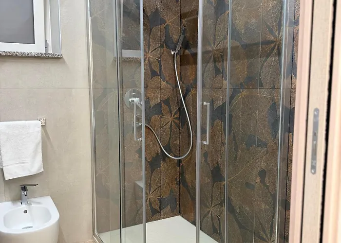 לינה וארוחת בוקר Ludoga Luxury 3*