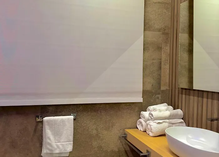 Ludoga Luxury לינה וארוחת בוקר